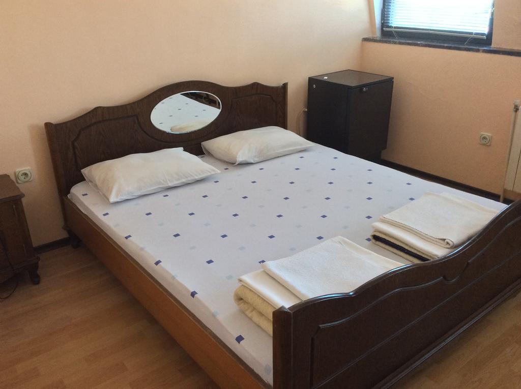National Hotel Ruse Zimmer foto